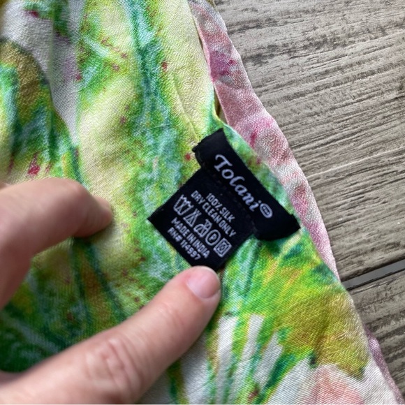 Tolani Vibrant Tropical Floral Silk Scarf - Picture 2 of 6